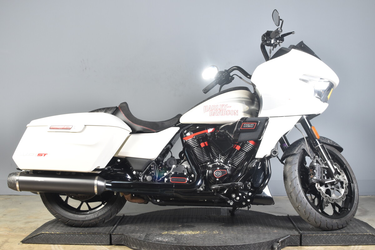 2024 Harley-Davidson CVO Road Glide ST alt