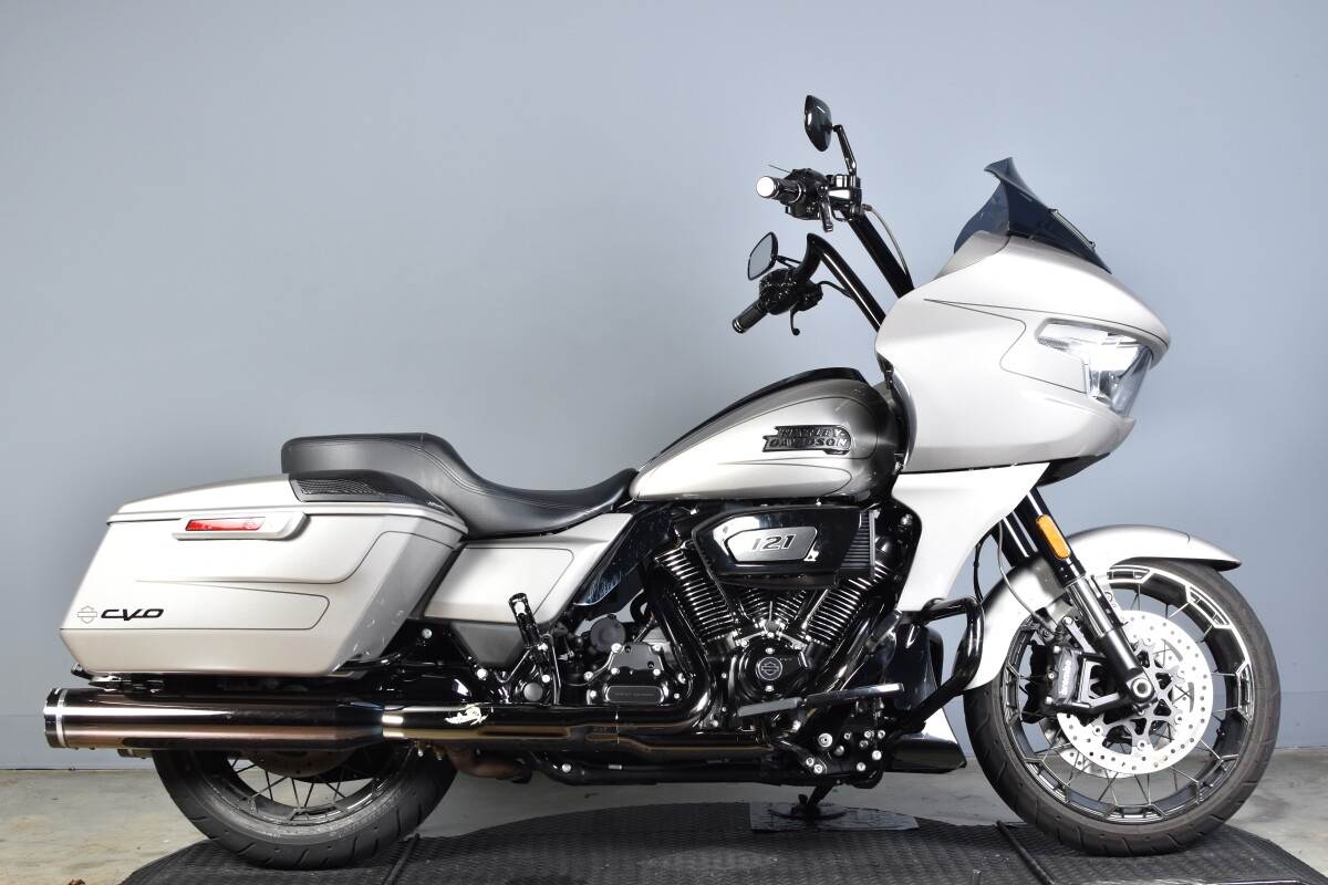 2023 Harley-Davidson CVO Road Glide alt