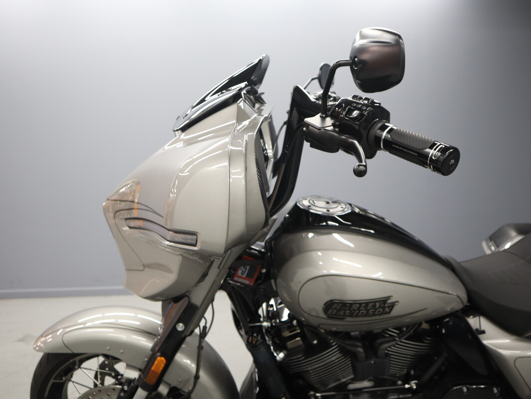 2023 Harley-Davidson CVO Street Glide