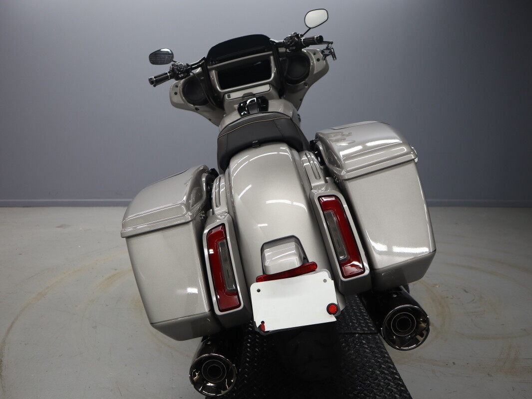 2023 Harley-Davidson CVO Street Glide