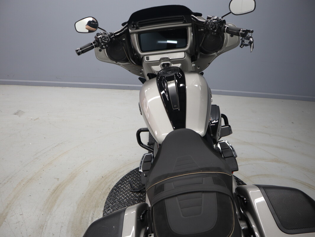 2023 Harley-Davidson CVO Street Glide