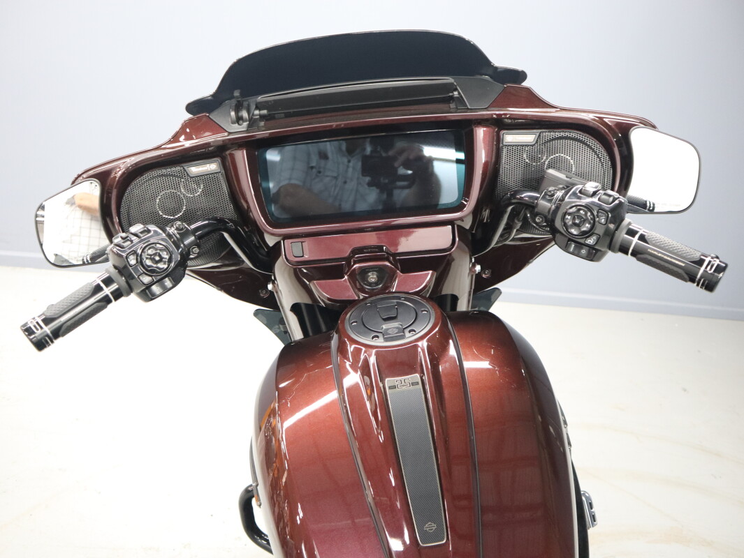 2024 Harley-Davidson CVO Street Glide