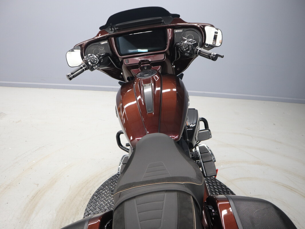 2024 Harley-Davidson CVO Street Glide