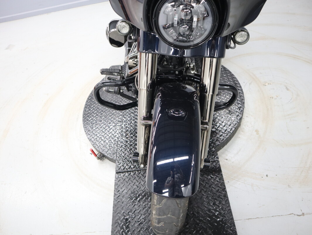 2022 Harley-Davidson CVO Street Glide