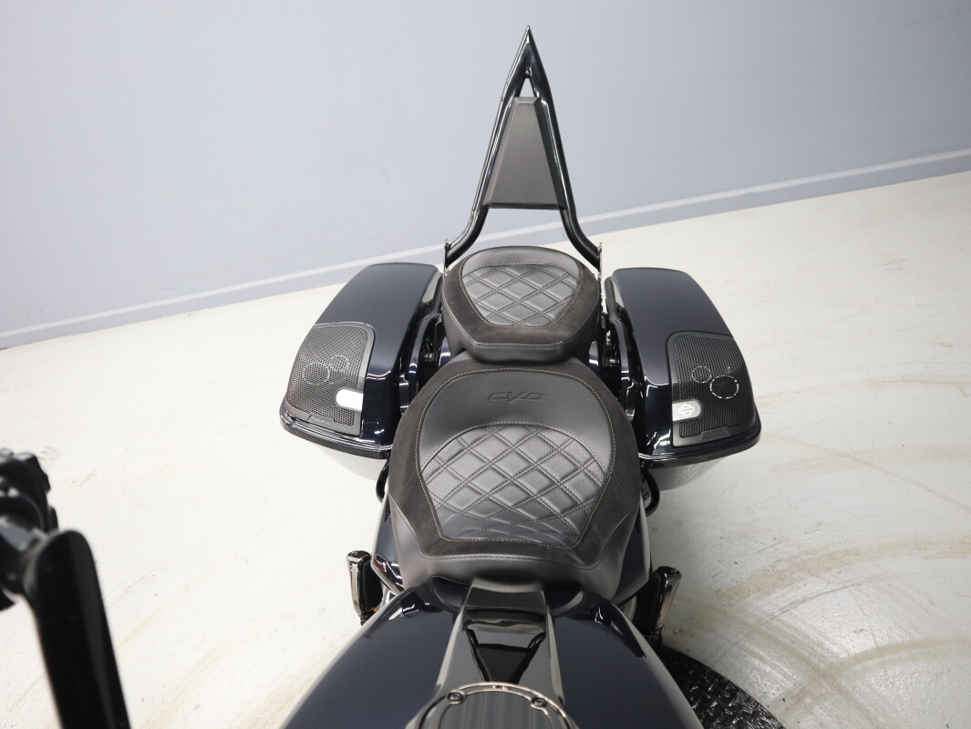 2022 Harley-Davidson CVO Street Glide