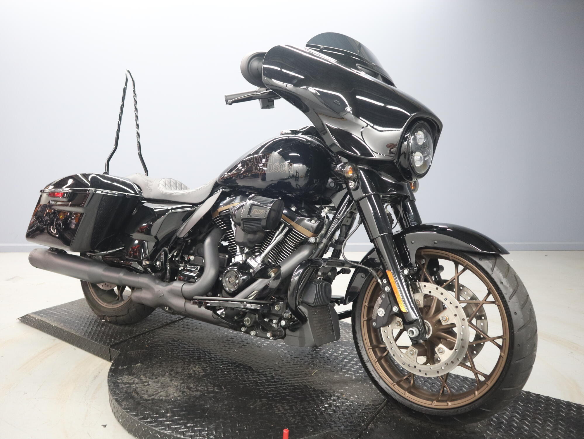 2022 Harley-Davidson Street Glide ST