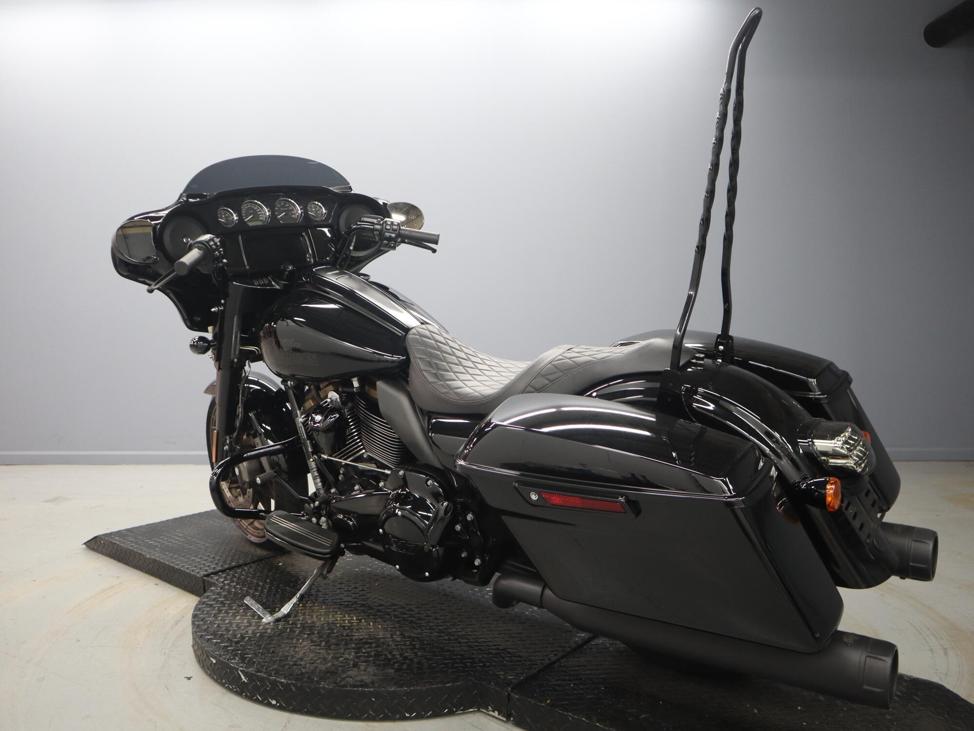 2022 Harley-Davidson Street Glide ST