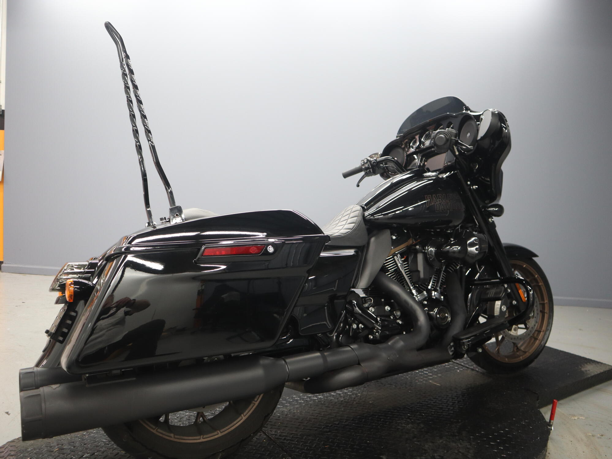 2022 Harley-Davidson Street Glide ST