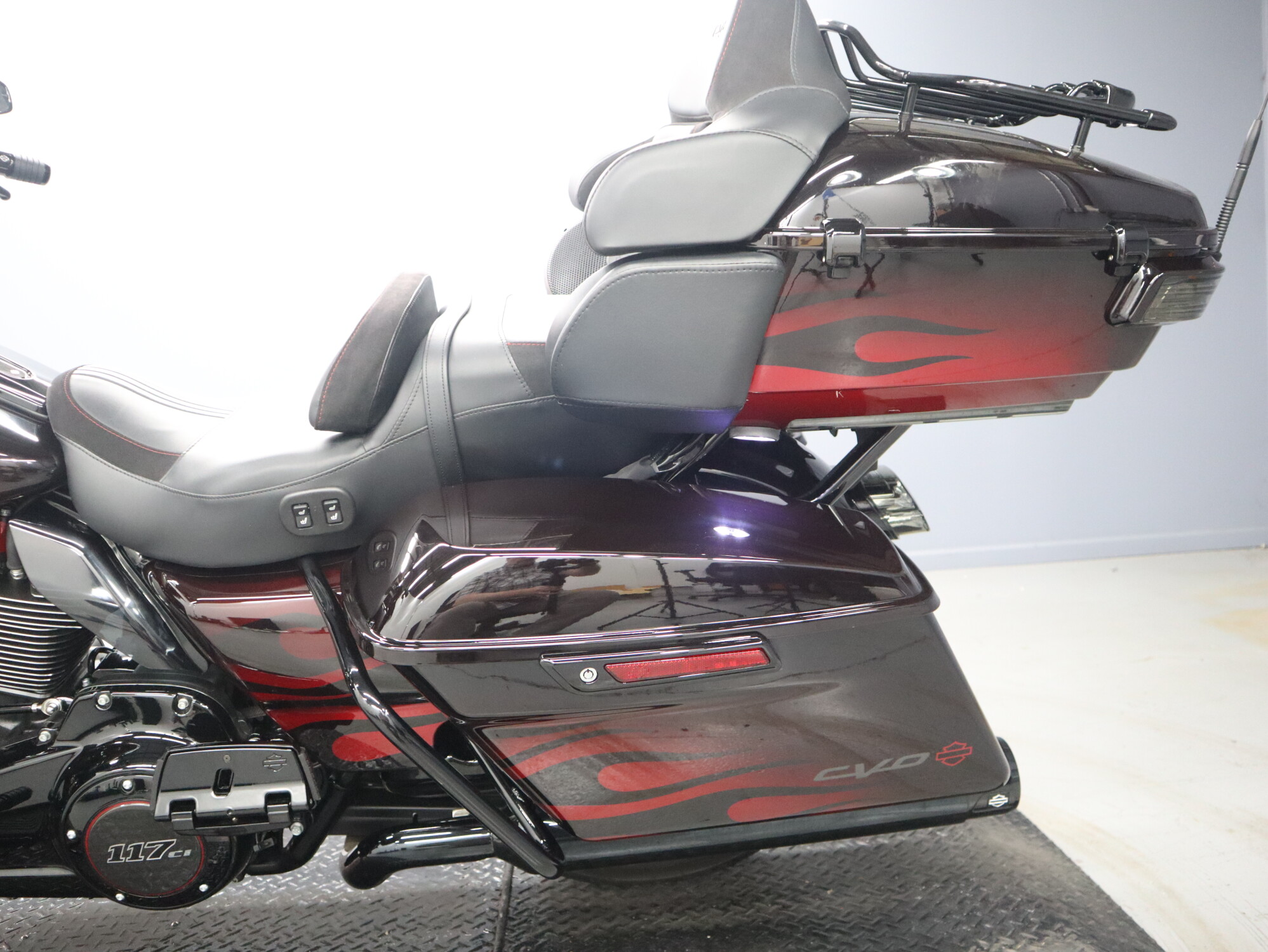 2022 Harley-Davidson CVO Road Glide Limited