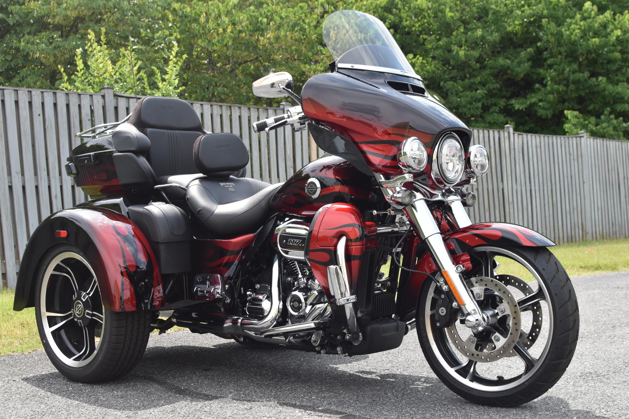 2022 Harley-Davidson CVO Tri Glide