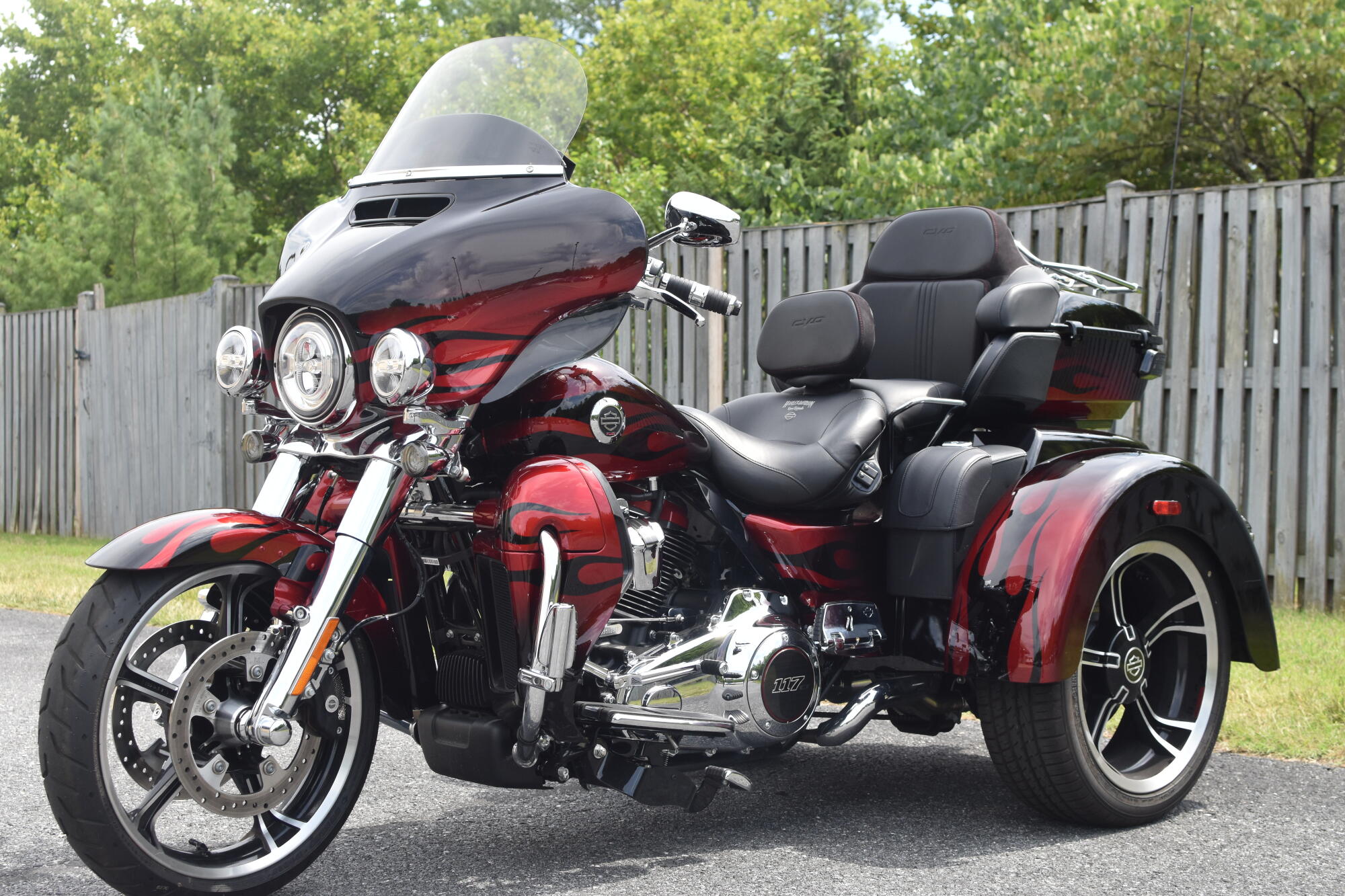 2022 Harley-Davidson CVO Tri Glide