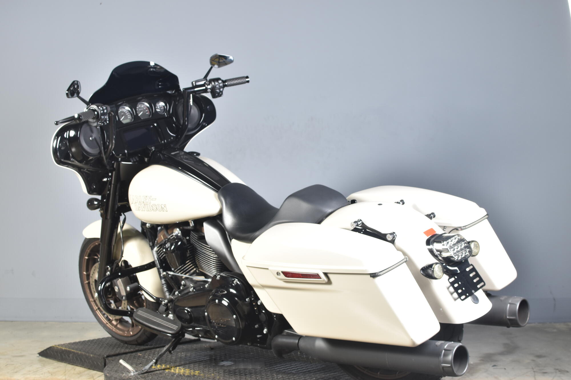 2023 Harley-Davidson Street Glide Special