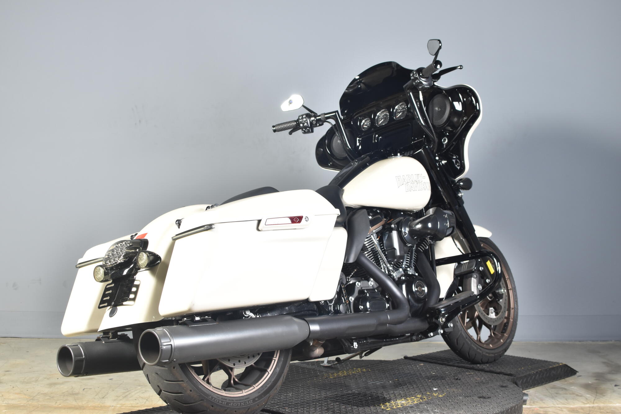 2023 Harley-Davidson Street Glide Special